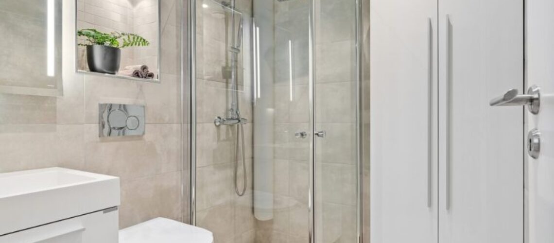 5_couleurs_tendance_pour_transformer_votre_salle_de_bain_en_oasis