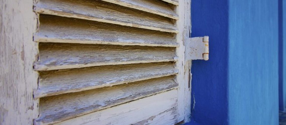 Quelle peinture pour volet bois exterieur